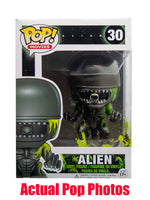 Alien 30 (Bloody) 30 - 2013 SDCC Exclusive /1008 Made [Condition: 6.5/10] **Missing Sticker**