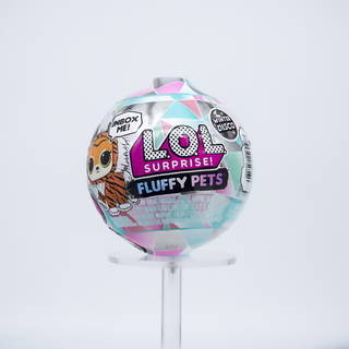 * LOL Surprise Fluffy Pets Winter Disco