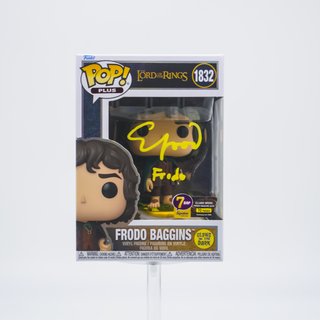 * Signature Series Elijah Wood Signed Pop – Frodo Baggins Glow in the Dark, Lord of the Rings 1832 /70 pieces