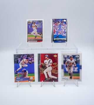 * Bundle of 5 Derek Jeter Baseball Cards