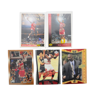 * Bundle of 5 Michael Jordan Cards