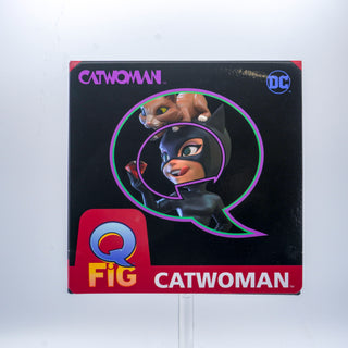 * Q-Fig Elite Catwoman (Twice Purr-fect) #89