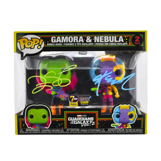 * Signature Series Zoe Saldana & Karen Gillan Signed 2-Pack – Gamora & Nebula 2-Pack Blacklight /145 pieces