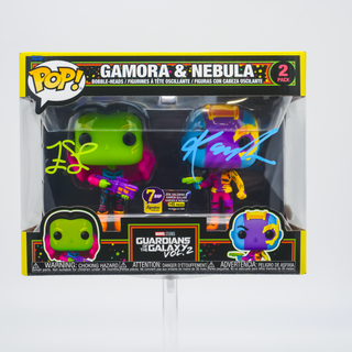 * Signature Series Zoe Saldana & Karen Gillan Signed 2-Pack – Gamora & Nebula 2-Pack Blacklight /145 pieces