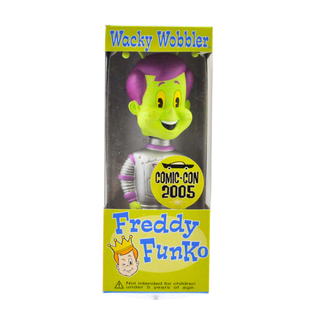 * Funko Wacky Wobbler Atomic Freddy (Alien) – 2005 SDCC Exclusive