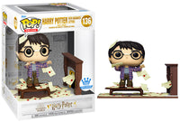 Harry Potter w/ Hogwarts Letters (Deluxe, 6-inch) 136 - Funko Shop Exclusive [Damaged: 7/10]